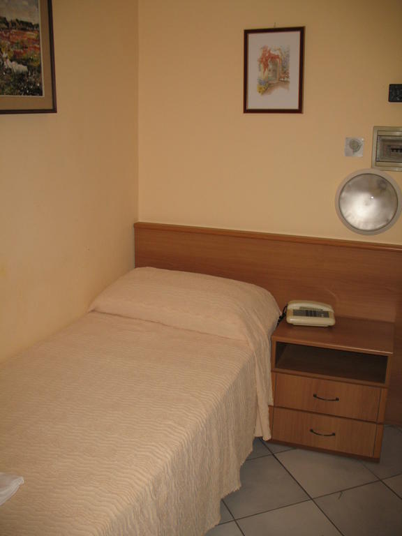 Albergo Paradiso Montecatini Terme Værelse billede